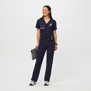 Women’s Figs Scrub Set - Navy Blue